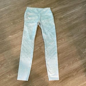Alo sculpting leggings